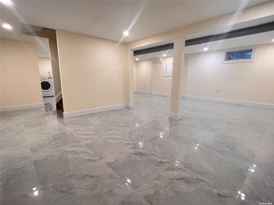 Empty room, Interior, Marble, Recessed Lighting
