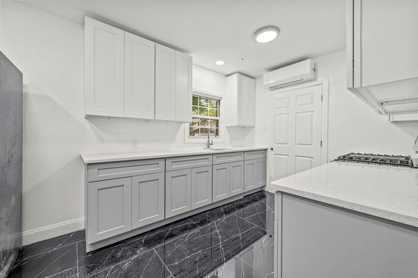 Interior, Kitchen, Marble, Recessed Lighting