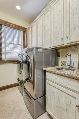 Interior, Recessed Lighting, Washer