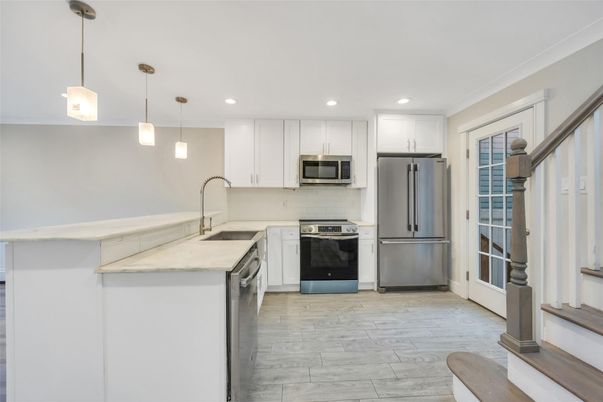Interior, Kitchen, Pendant Lights, Recessed Lighting, Stainless Steel Appliances