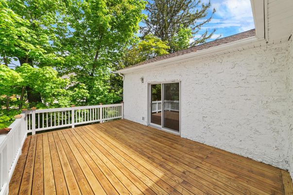 Exterior, Wood Texture Flooring