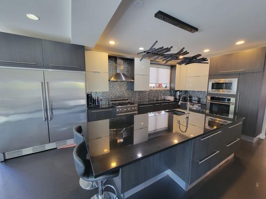 Interior, Kitchen, Pendant Lights, Recessed Lighting, Stainless Steel Appliances