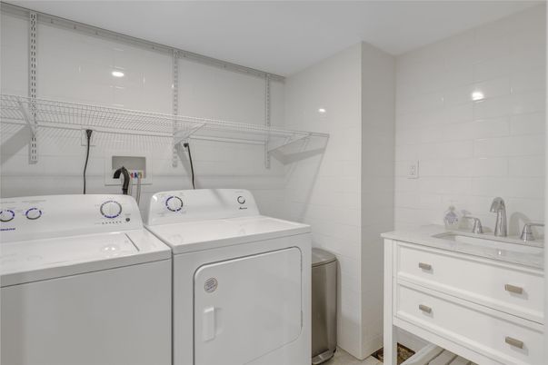 Interior, Utility Closets, Washer