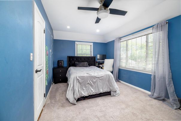 Bedroom, Interior, Recessed Lighting