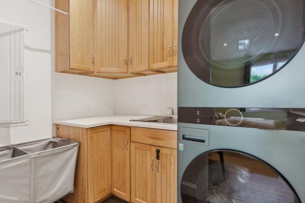 Interior, Kitchen, Washer