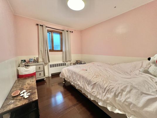 Bedroom, Interior, Water, Wood Texture Flooring