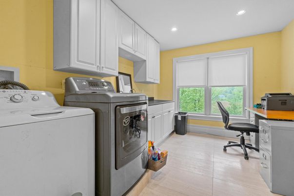 Interior, Recessed Lighting, Washer