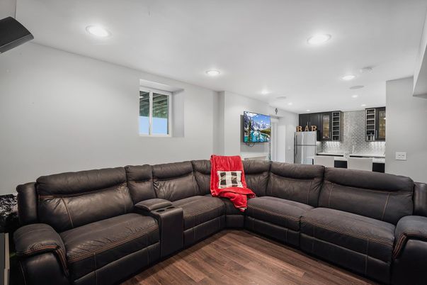 Interior, Kitchen, Living room, Recessed Lighting, Wood Texture Flooring