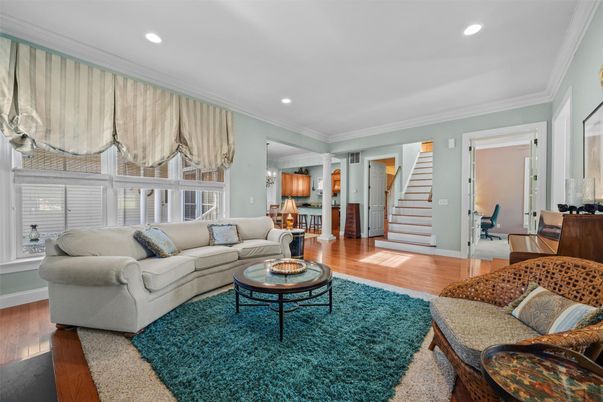 Interior, Living room, Recessed Lighting, Wood Texture Flooring