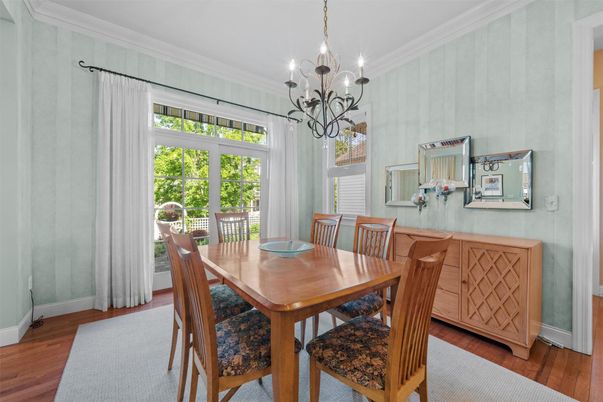 Chandelier, Dining room, Interior, Wood Texture Flooring
