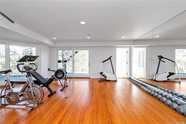 Fitness Equipment, Interior, Recessed Lighting, Wood Texture Flooring