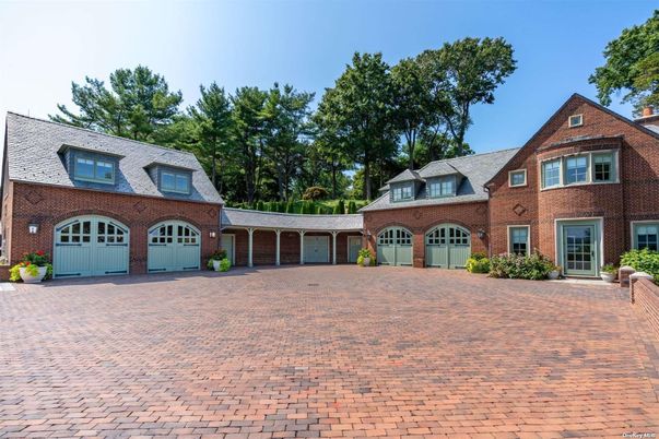 Attached, Exterior, Facade, Brick Facade, French Provincial