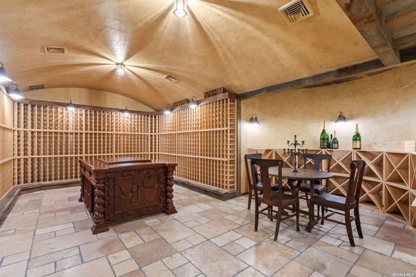 Dining room, Interior, Wine Storage