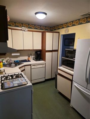 Interior, Kitchen, Washer