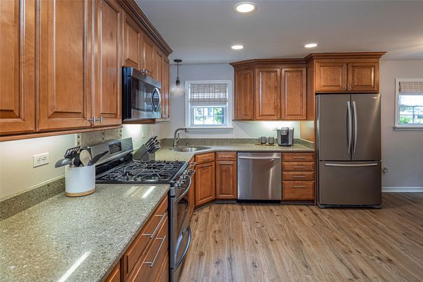 Interior, Kitchen, Pendant Lights, Recessed Lighting, Wood Texture Flooring