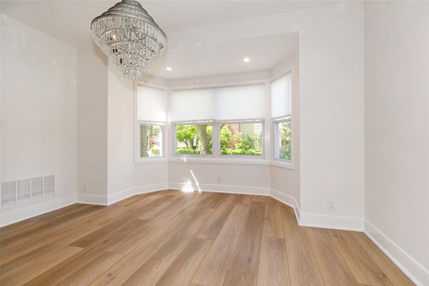 Chandelier, Empty room, Interior, Recessed Lighting, Wood Texture Flooring