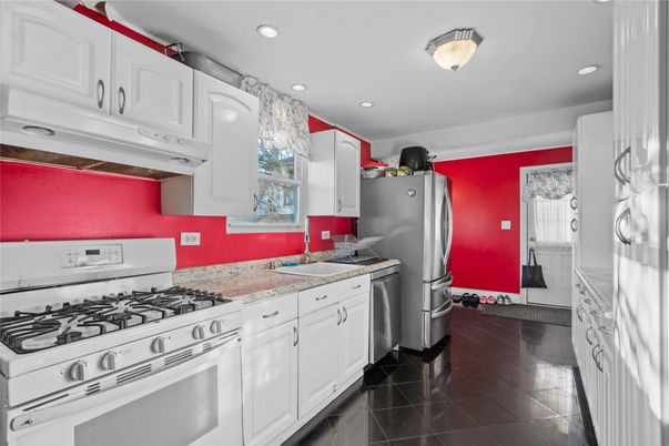 Interior, Kitchen, Recessed Lighting