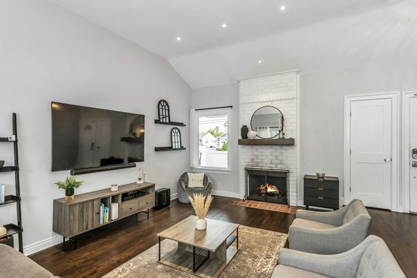 Fireplace, Interior, Living room, Recessed Lighting, Wood Texture Flooring