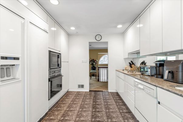 Interior, Kitchen, Recessed Lighting
