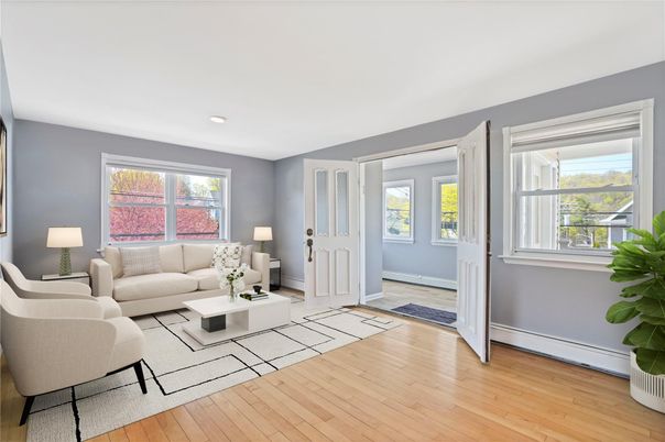 Interior, Living room, Recessed Lighting, Wood Texture Flooring