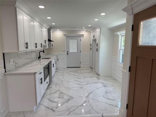 Interior, Kitchen, Marble, Recessed Lighting