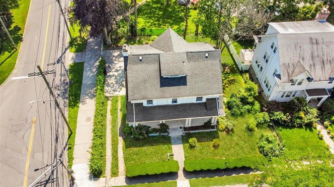 Exterior, Drone