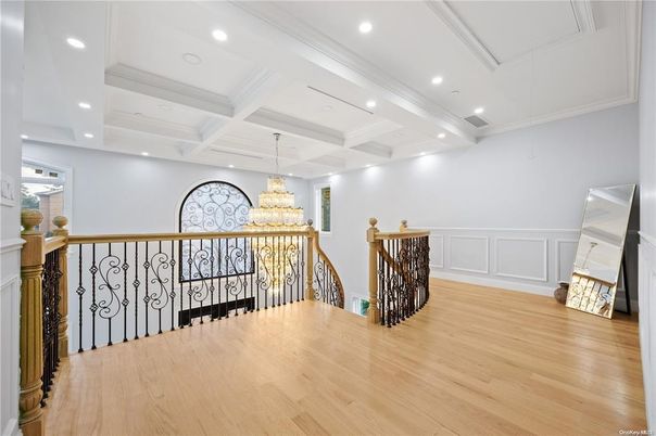 Chandelier, Interior, Recessed Lighting, Wood Texture Flooring