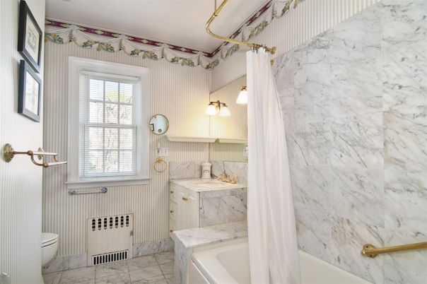 Bathroom, Interior, Marble, Marble Walls, Pendant Lights
