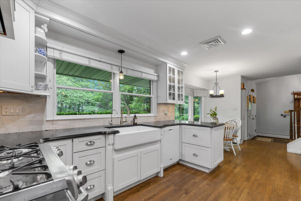 Interior, Kitchen, Pendant Lights, Recessed Lighting, Wood Texture Flooring