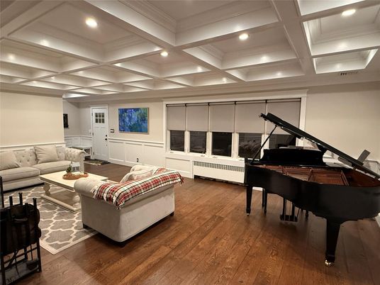 Interior, Living room, Piano, Recessed Lighting, Wood Texture Flooring