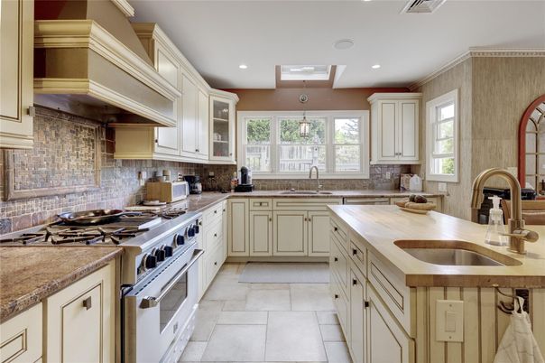 Interior, Kitchen, Pendant Lights, Recessed Lighting