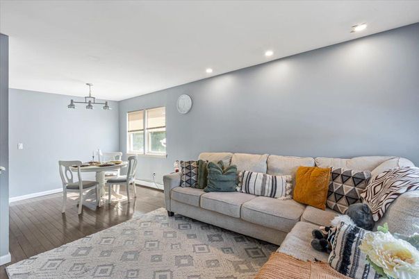 Dining room, Interior, Living room, Recessed Lighting, Wood Texture Flooring