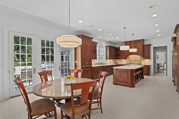 Dining room, Interior, Kitchen, Pendant Lights, Recessed Lighting