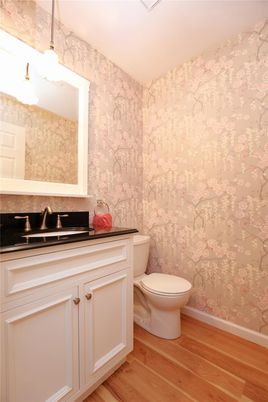 Bathroom, Interior, Pendant Lights, Wood Texture Flooring