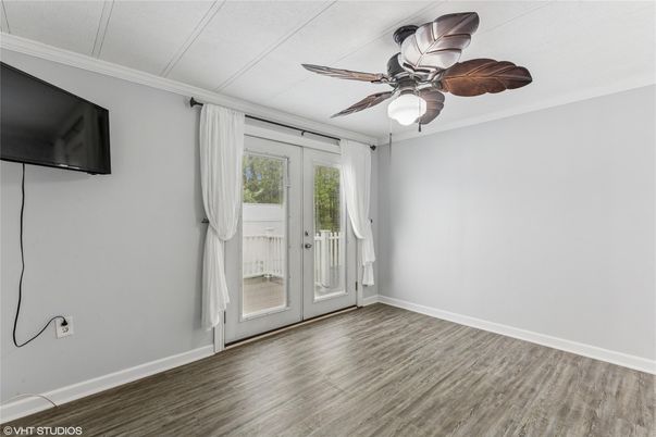 DE Listing image placeholder