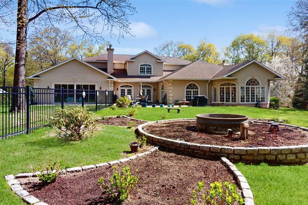 Backyard, Exterior, Facade, French Provincial
