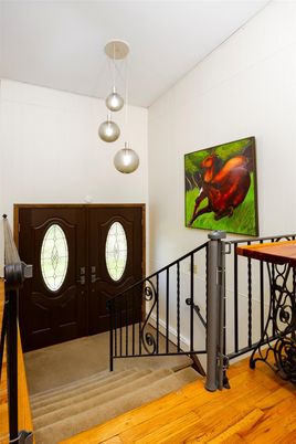 Interior, Pendant Lights, Wood Texture Flooring