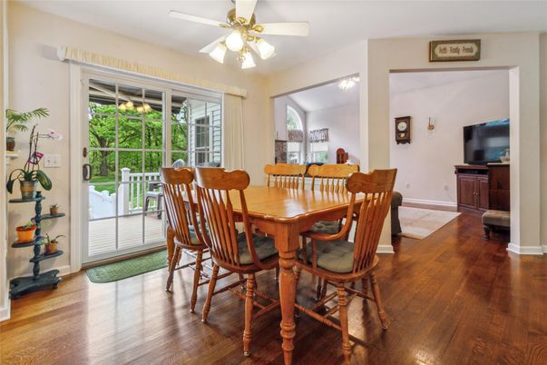 Dining room, Interior, Wood Texture Flooring