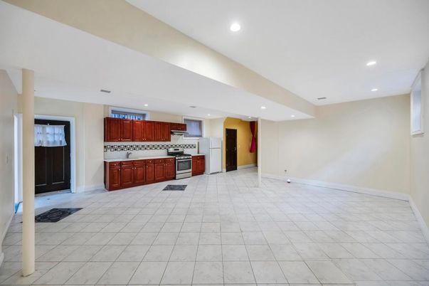 Interior, Kitchen, Marble, Recessed Lighting, Stainless Steel Appliances