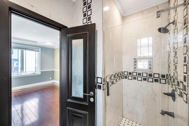 Bathroom, Interior, Marble Walls, Recessed Lighting, Wood Texture Flooring