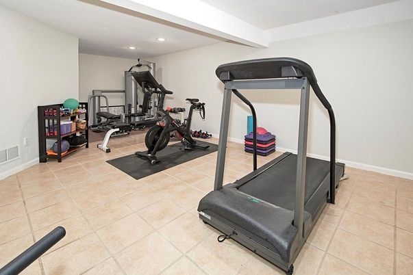 Fitness Equipment, Interior, Recessed Lighting