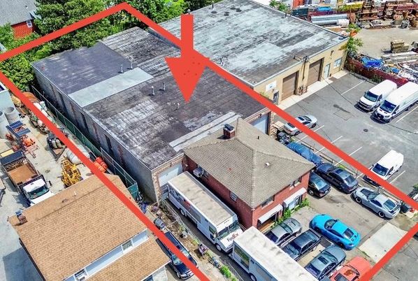 Exterior, Drone