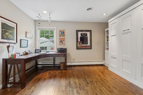Home Office, Interior, Recessed Lighting, Wood Texture Flooring