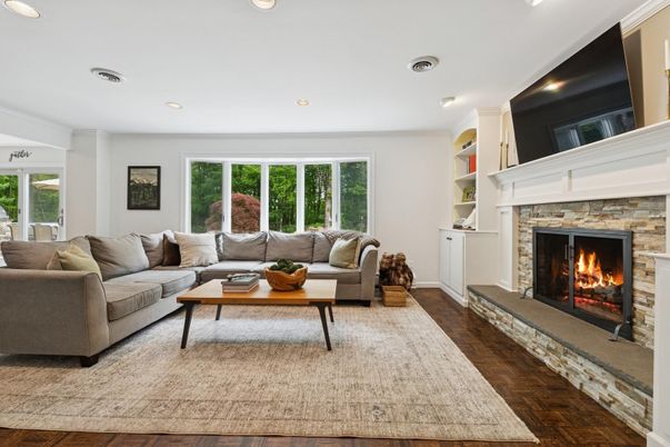 Fireplace, Interior, Living room, Recessed Lighting, Wood Texture Flooring