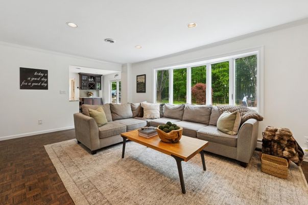 Interior, Living room, Recessed Lighting, Wood Texture Flooring