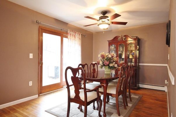 Dining room, Interior, Wood Texture Flooring