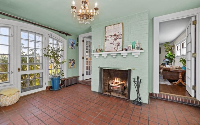 Chandelier, Fireplace, Interior