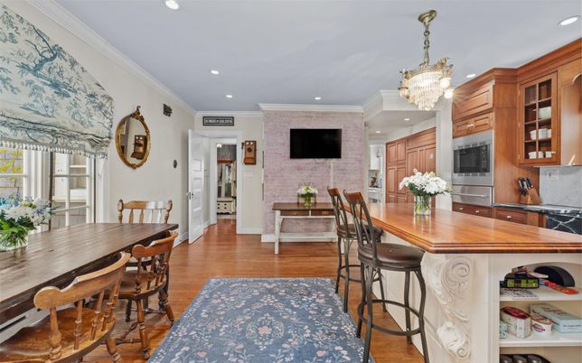 Chandelier, Dining room, Interior, Kitchen, Recessed Lighting, Stone Walls, Wood Texture Flooring