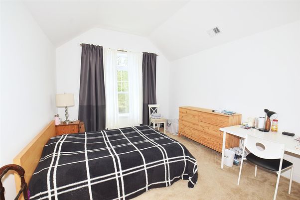DE Listing image placeholder