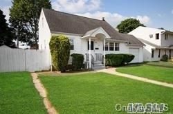Backyard, Exterior, Facade, Cape Cod